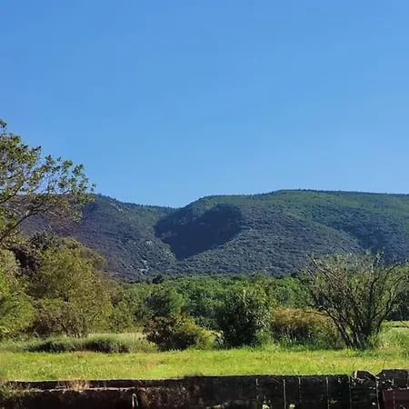 4 Stars Farmhouse, Heated Pool, View, 10 People Villa