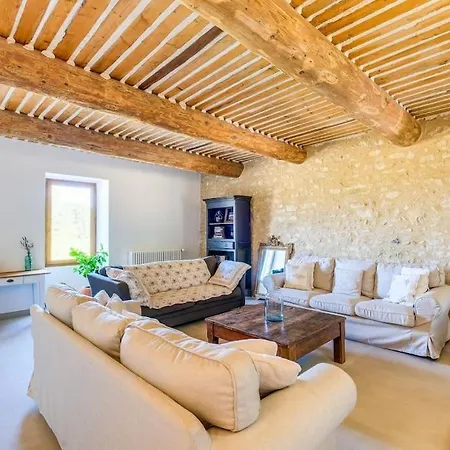 4 Stars Farmhouse, Heated Pool, View, 10 People *